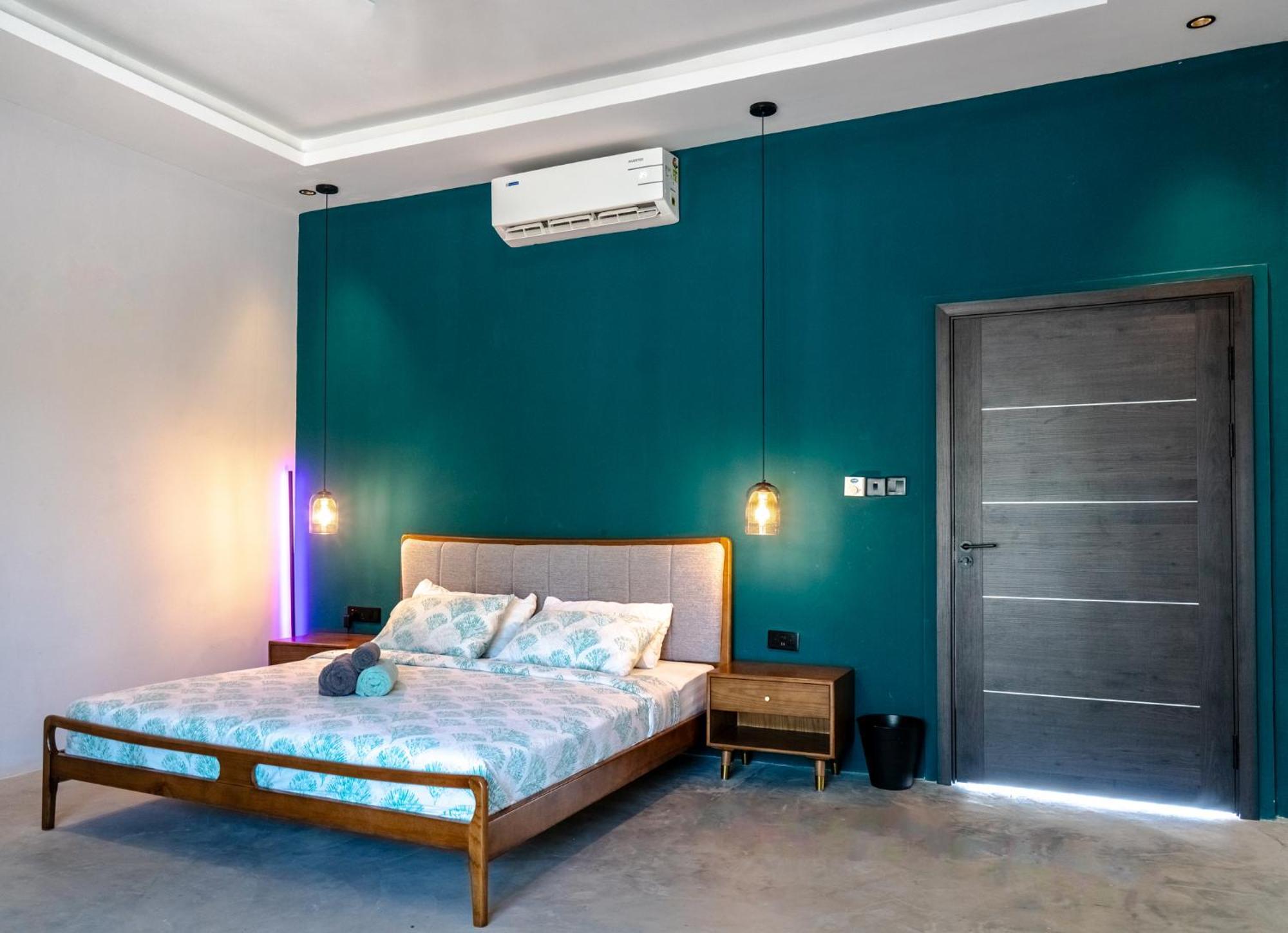 V Hotel In ปาเยอ ภายนอก รูปภาพ